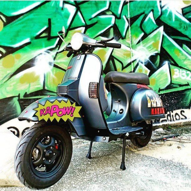 Grey Vespa PX custom modified with Vespa GTS wheel 

Order Vespa genuine wheel from official dealer
Contact Wa 0819-04-595959
Cek photos in highlight @vesparkindo 

hashtag and mention @vespapxnet for feature repost
Check website www.vespapx.net for more 

@ronieshakib