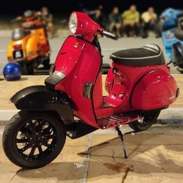 Red Vespa PX custom modified 

Order Vespa genuine wheel from official dealer
Contact Wa 0819-04-595959
Cek photos in highlight @vesparkindo 
Atau shop online www.tokopedia.com/vesparkindo

hashtag and mention @vespapxnet for feature repost
Check website www.vespapx.net for more 

@nastyvespacrew