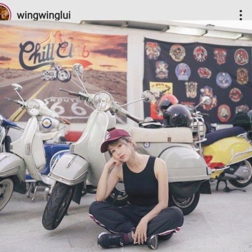 Vespa girl on classic grey Vespa PX

Hashtag and mention @vespapxnet for feature repost
Check website www.vespapx.net for more 

 @wingwinglui