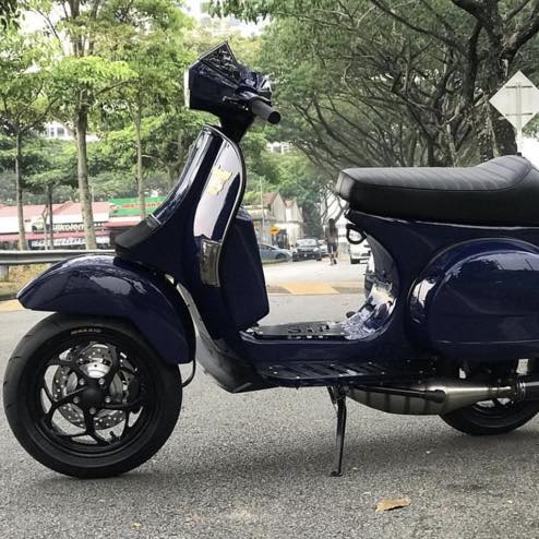 Dark blue Vespa excel t5 custom modified with custom wheels

Cek web vespapx.net for more photo gallery and accessories. hastag mention/tag @vespapxnet for repost 

Cek toped for wheels, parts, accessories, merchandise @vesparkindo
Link in profile


feature @abgbrendo