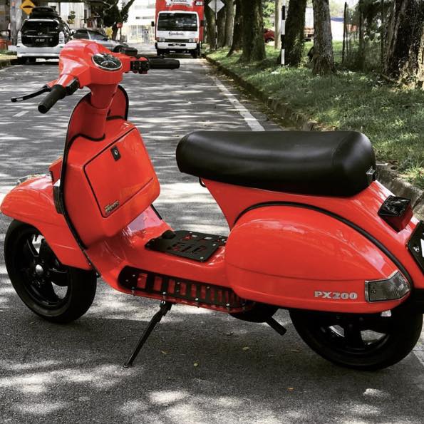 Red Vespa PX custom modified with black GTS wheels

Cek web vespapx.net for more photo gallery and accessories. hastag mention/tag @vespapxnet for repost 

Cek toped for wheels, parts, accessories, merchandise @vesparkindo
Link in profile


feature @abgbrendo